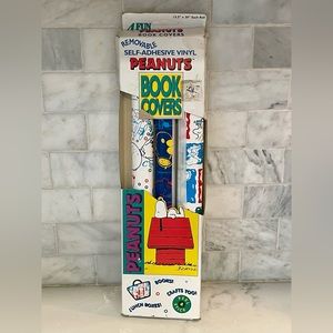Peanuts Vintage Self Adhesive Vinyl Book Covers- Set‎ of 3